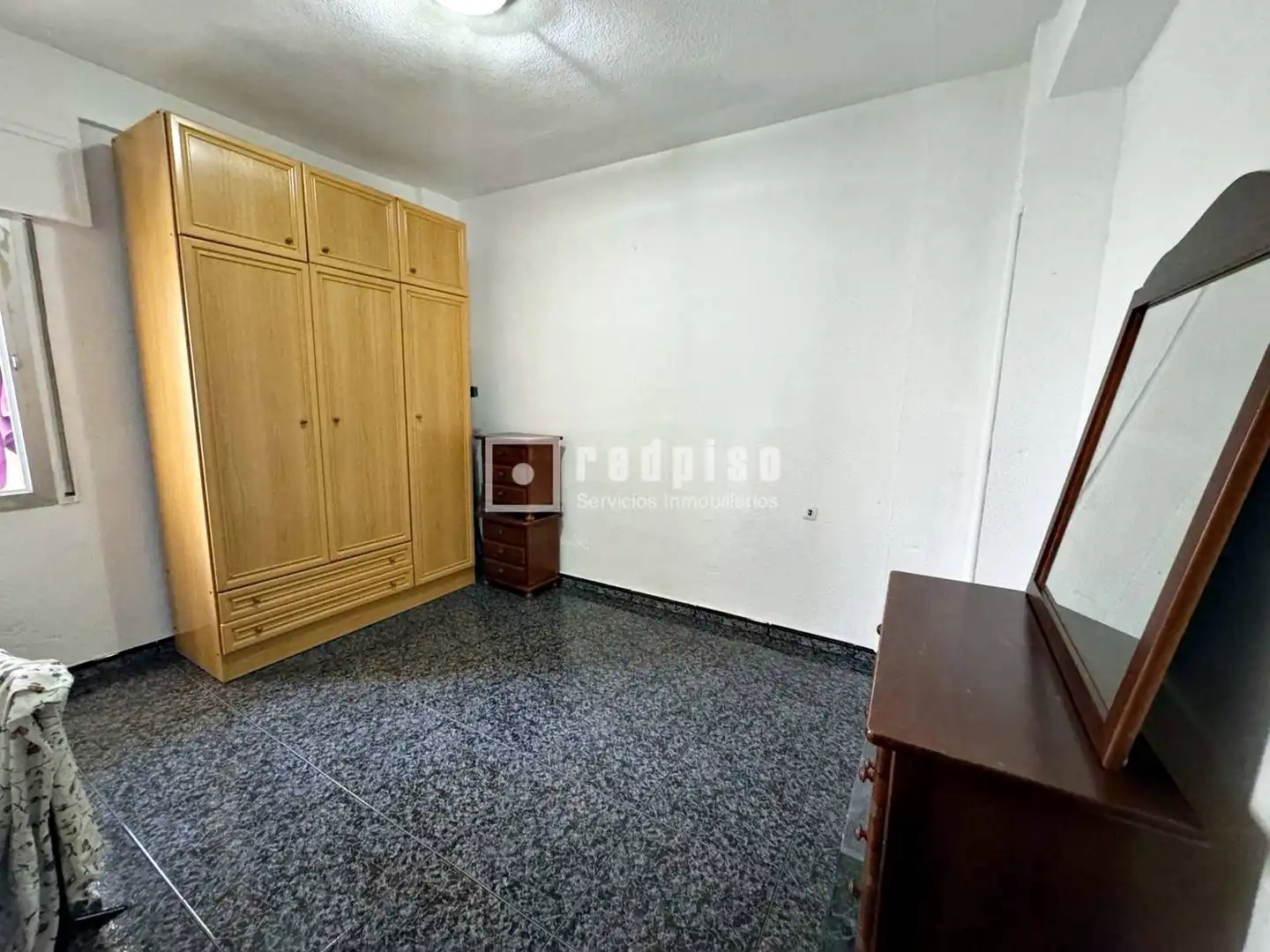 Habitación de Piso en venta en Murcia con Aire acondicionado, Terraza y Trastero