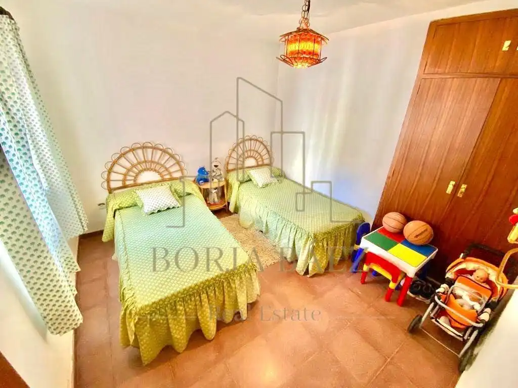 Habitación de Casa o chalet en venta en Vélez-Málaga