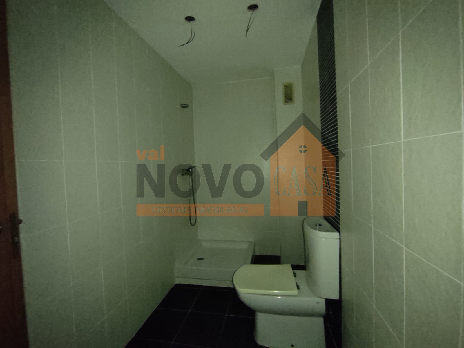 Bathroom of Flat for sale in Riba-roja de Túria