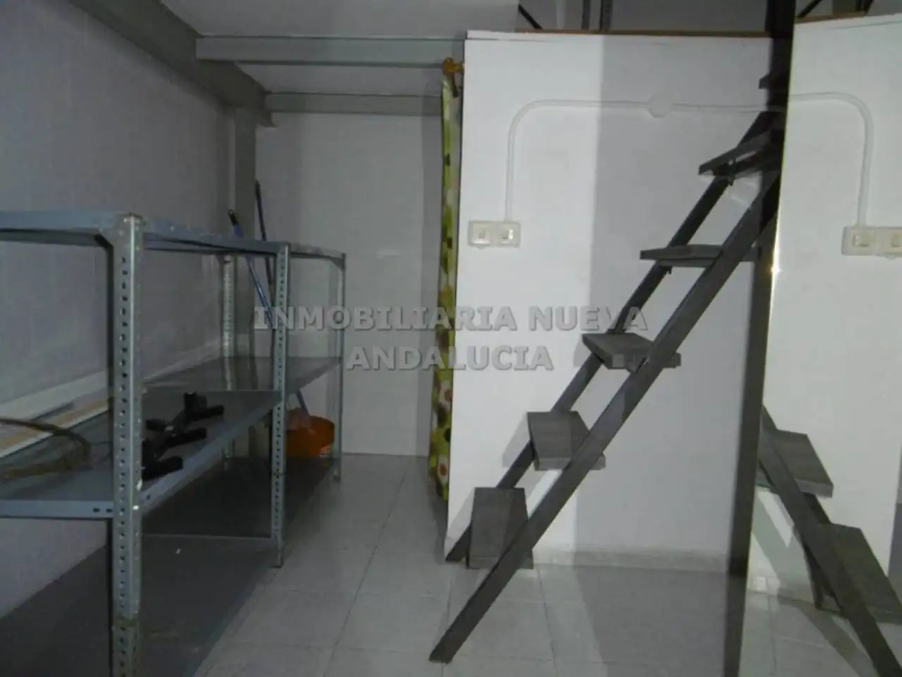 Local comercial de lloguer a Nueva Andalucía, imagen 5