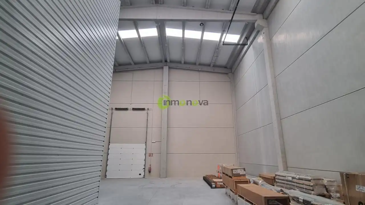 Nave industrial en alquiler en Mos, imagen 3