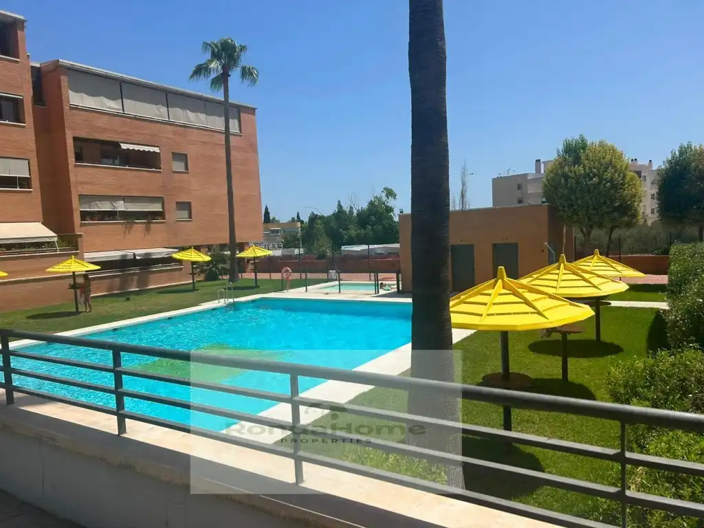Swimming pool of Flat for rent in Torremolinos  with Terrace and Furnished