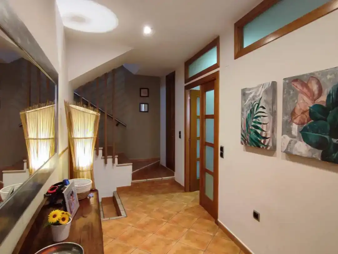 Wohnung zum Verkauf in Tavernes de la Valldigna mit Klimaanlage und Balkon