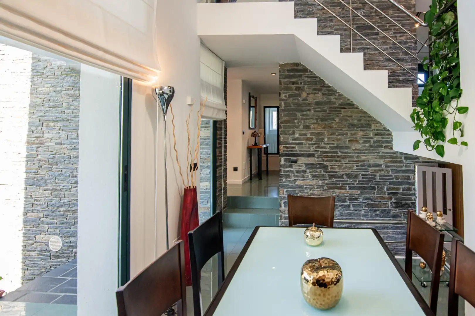Comedor de Casa o chalet en venta en Bergondo con Calefacción, Jardín privado y Trastero