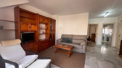 Foto 2 de Piso de alquiler en Playa de los Boliches, Fuengirola