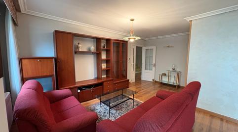 Foto 3 de Casa adosada en venta en Calle Pórtico, Simancas, Valladolid