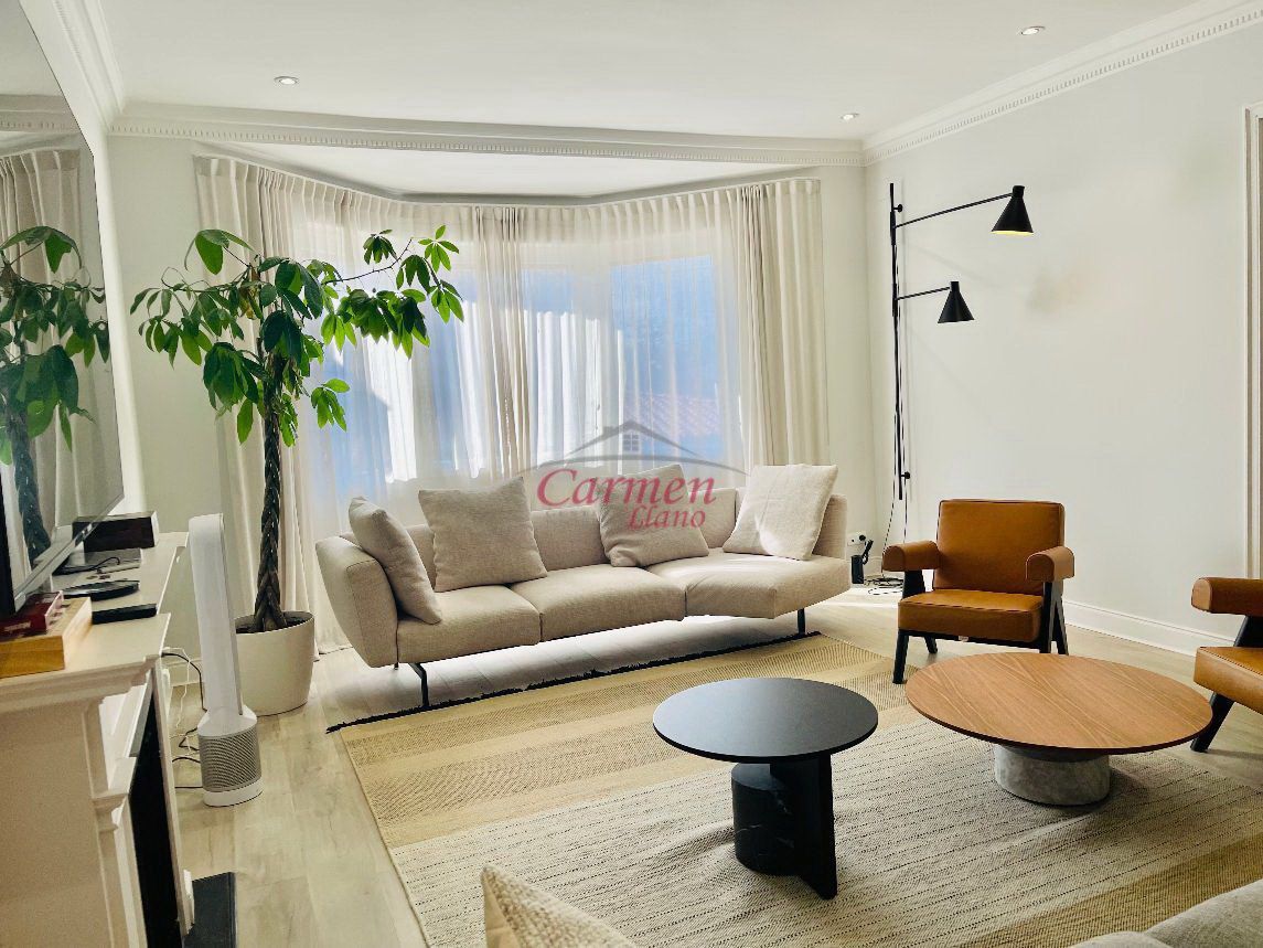 Sala d'estar de Pis en venda en Getxo  amb Internet