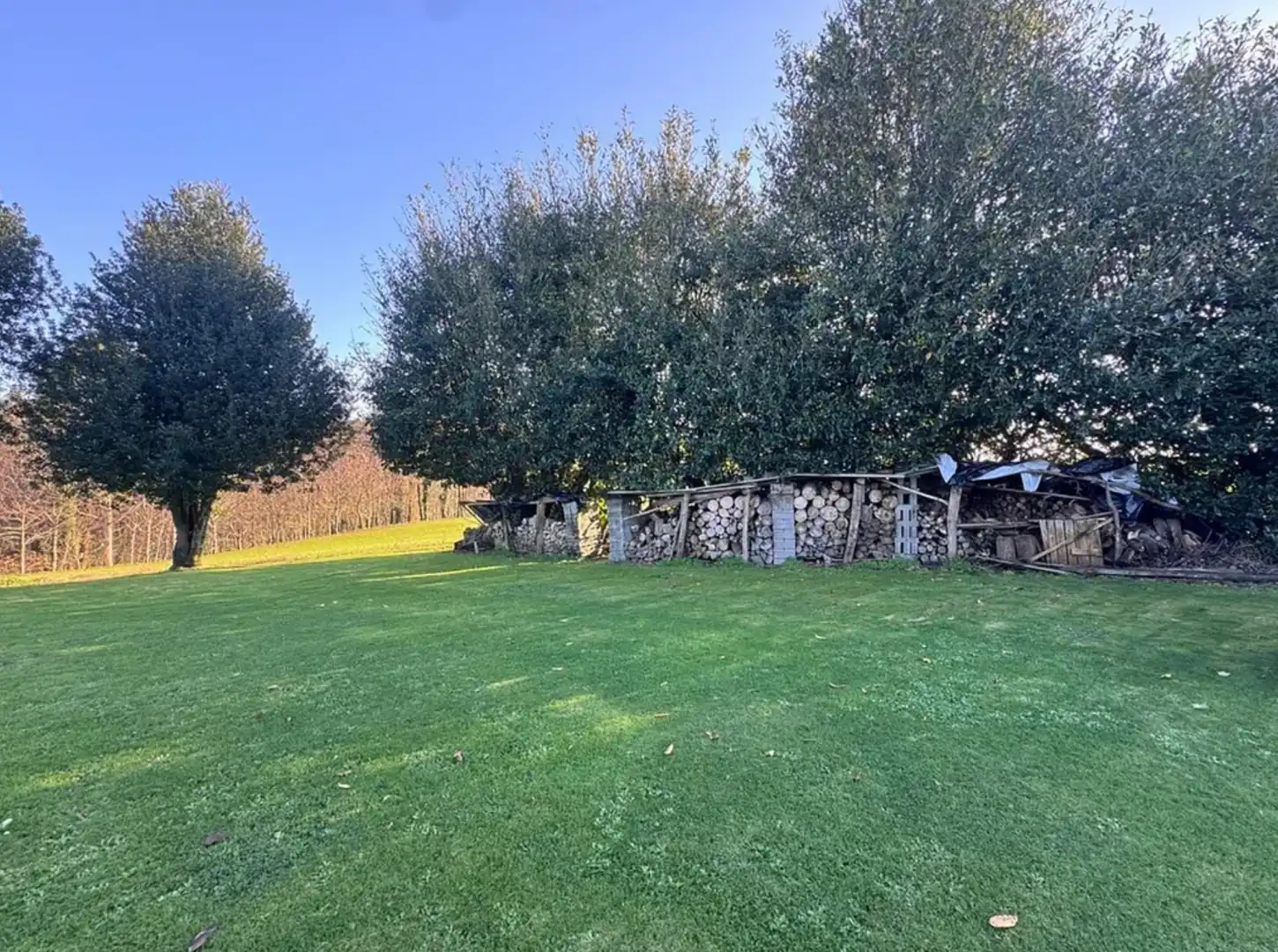 Country house zum Verkauf in Aranga mit Terrasse, Abstellraum und Möbliert