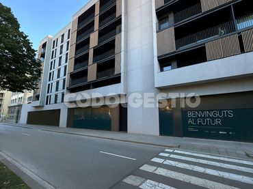 Locale commerciale in vendita a Mossèn Gudiol