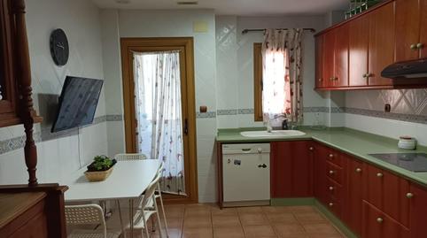 Foto 2 de Piso de alquiler en Centro, Alicante