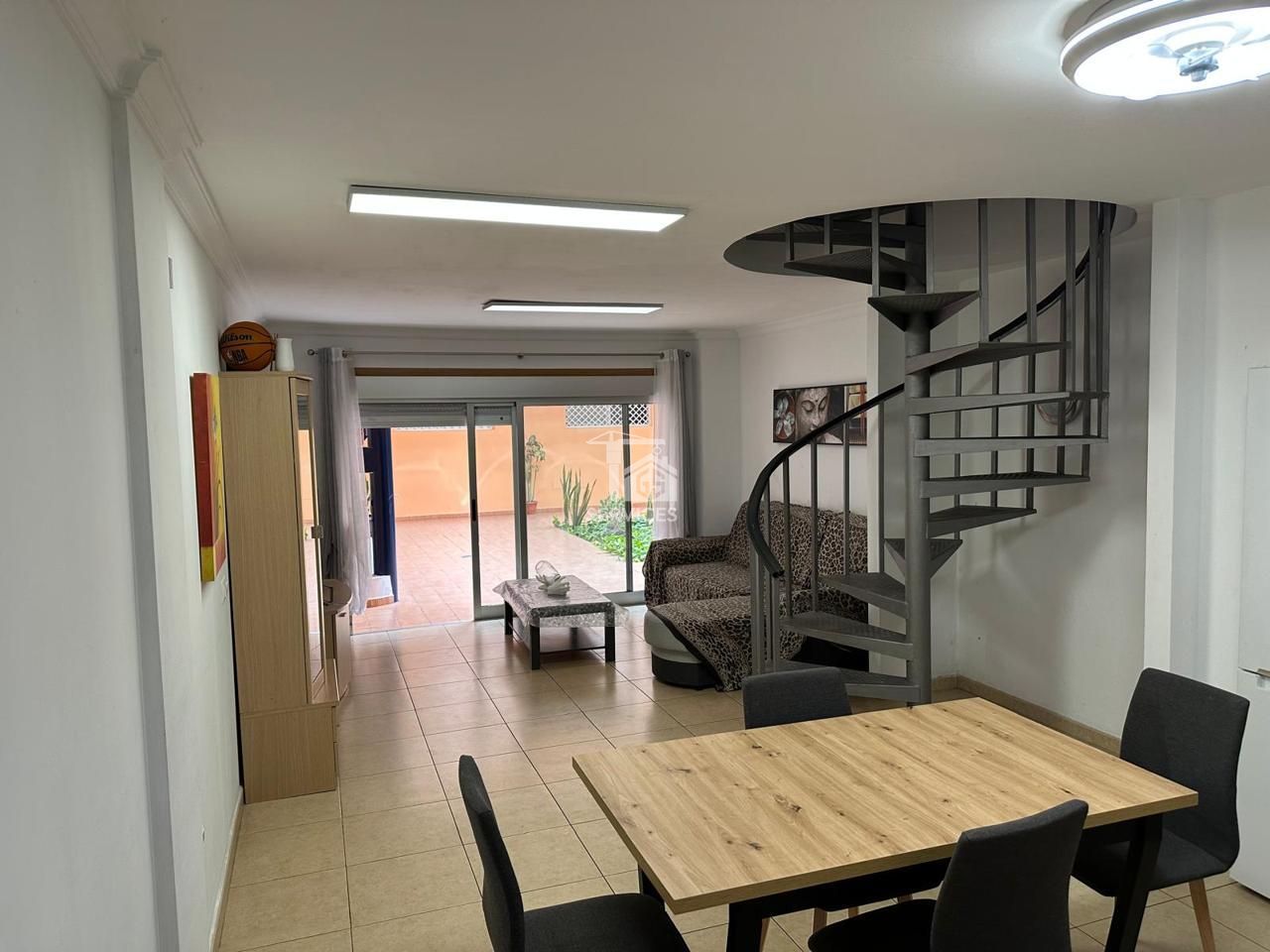 Flat for sale in Guía de Isora  with Air Conditioner, Terrace and Storage room