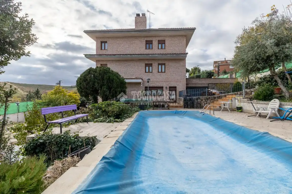 Vista exterior de Casa o chalet en venta en Algete con Aire acondicionado, Calefacción y Balcón