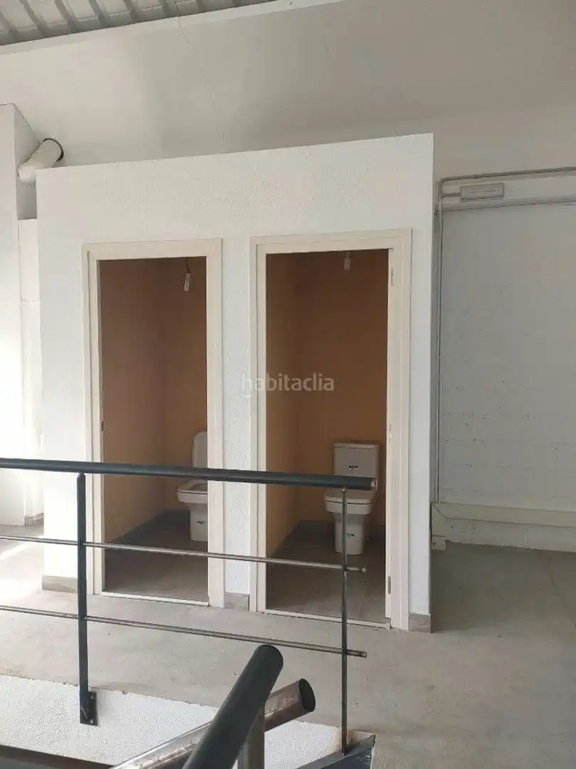 Fabrikhallen zur Miete in Hostalric
