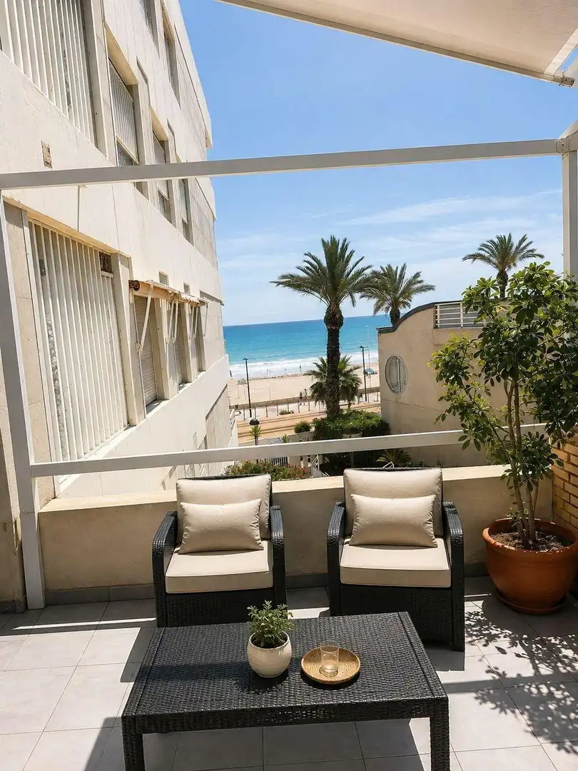Terrassa de Pis de lloguer en El Campello amb Jardí privat, Parquet i Terrassa