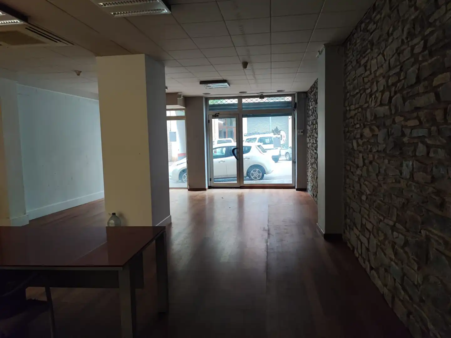 Local comercial en venta en Carrer dels Caputxins 25, imagen 2