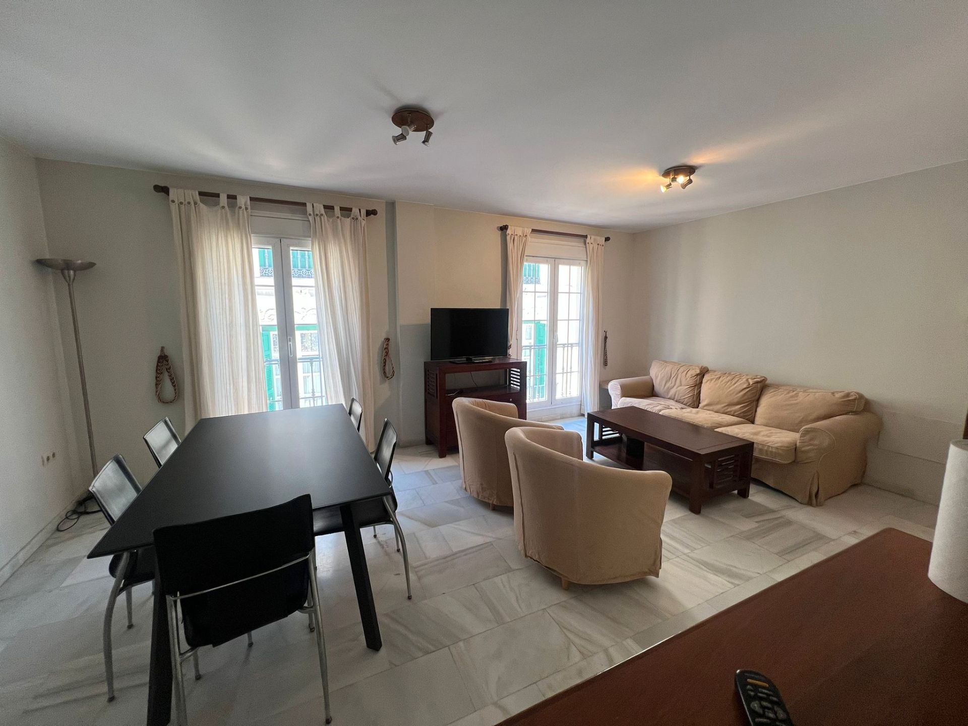 Living room of Flat to rent in Málaga Capital  with Air Conditioner, Furnished and Oven