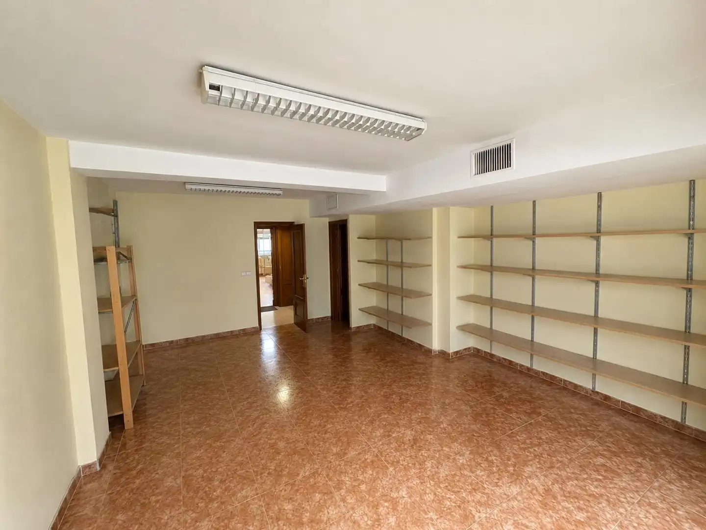 Oficina en venta en Burgos con Aire acondicionado