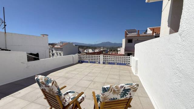 Casa adosada en Venta en Centro