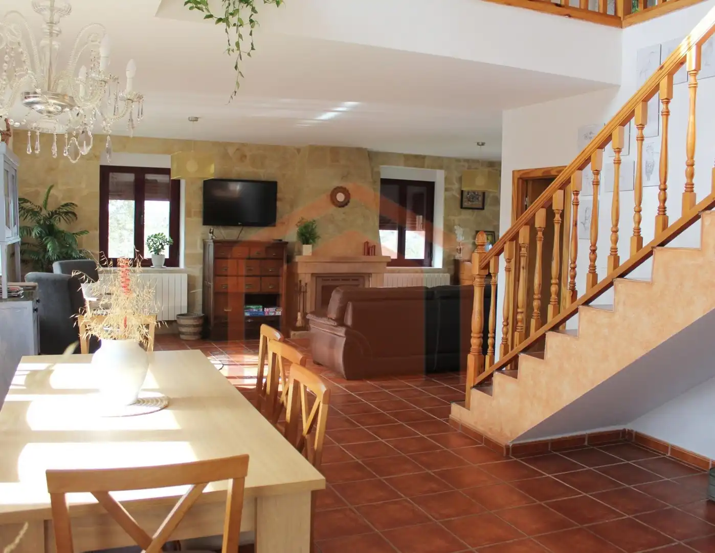 Country house zum Verkauf in Cipérez mit Klimaanlage, Heizung und Terrasse