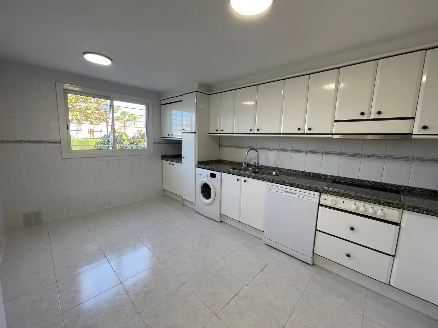 Cuina de Casa o xalet en venda en L'Alfàs del Pi amb Aire condicionat, Calefacció i Traster