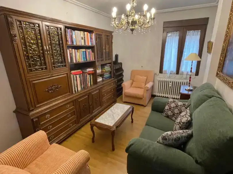 Sala de estar de Piso en venta en Palencia Capital con Balcón