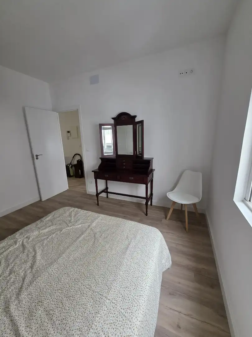 Habitación de Piso para compartir en Ferrol con Amueblado