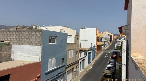 Foto 2 de Casa adosada en venda a Ciceron, 32, El Goro - Ojos de Garza, Telde