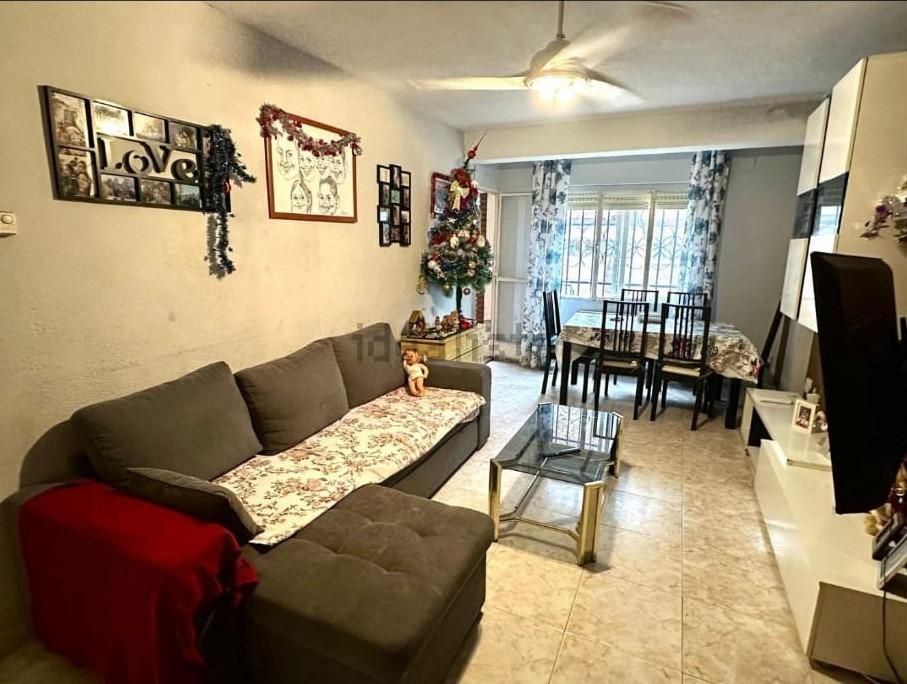 Sala de estar de Piso en venta en Alcalá de Henares con Calefacción y Terraza