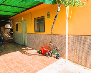 Exterior view of Country house for sale in Málaga Capital  with Air Conditioner, Private garden and Terrace