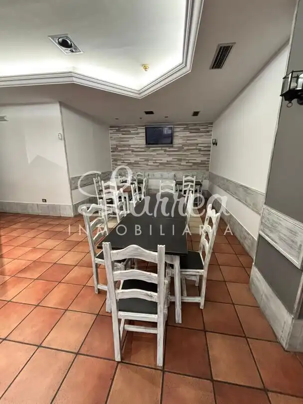 Local en venta en Amorebieta-Etxano con Amueblado