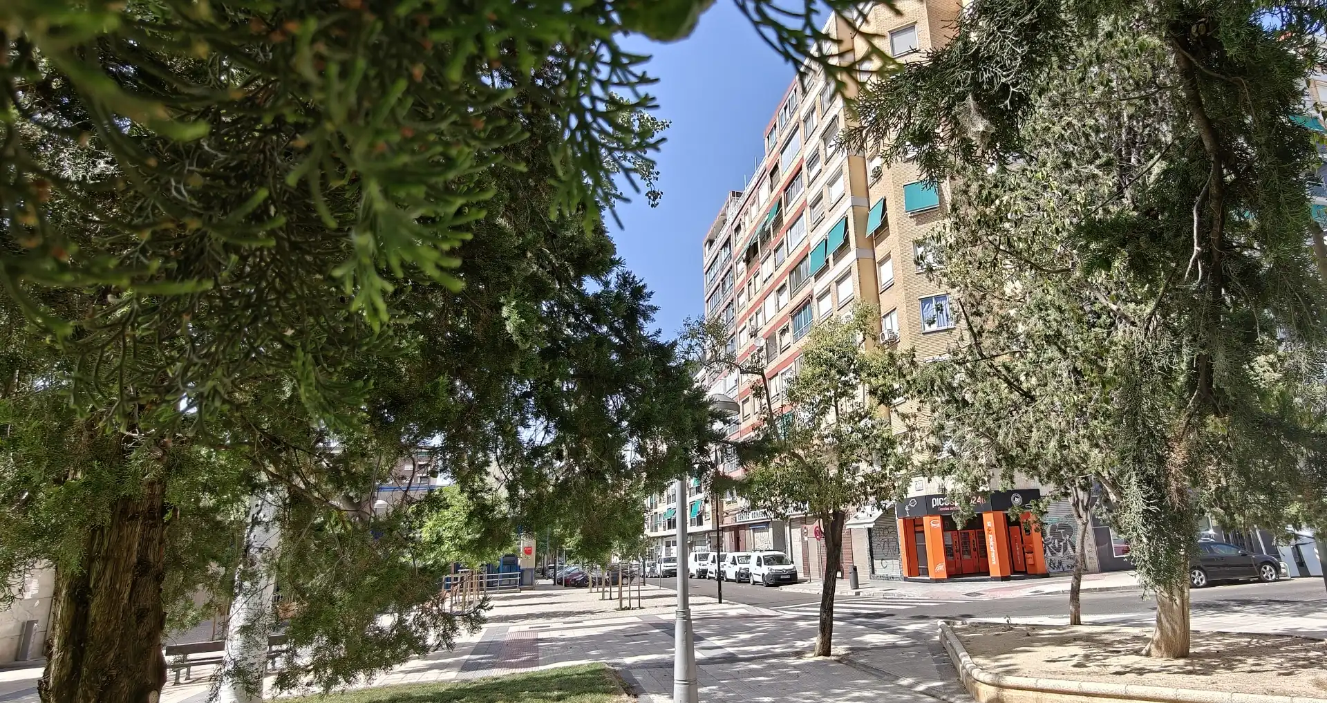 Vista exterior de Piso en venta en Zaragoza
