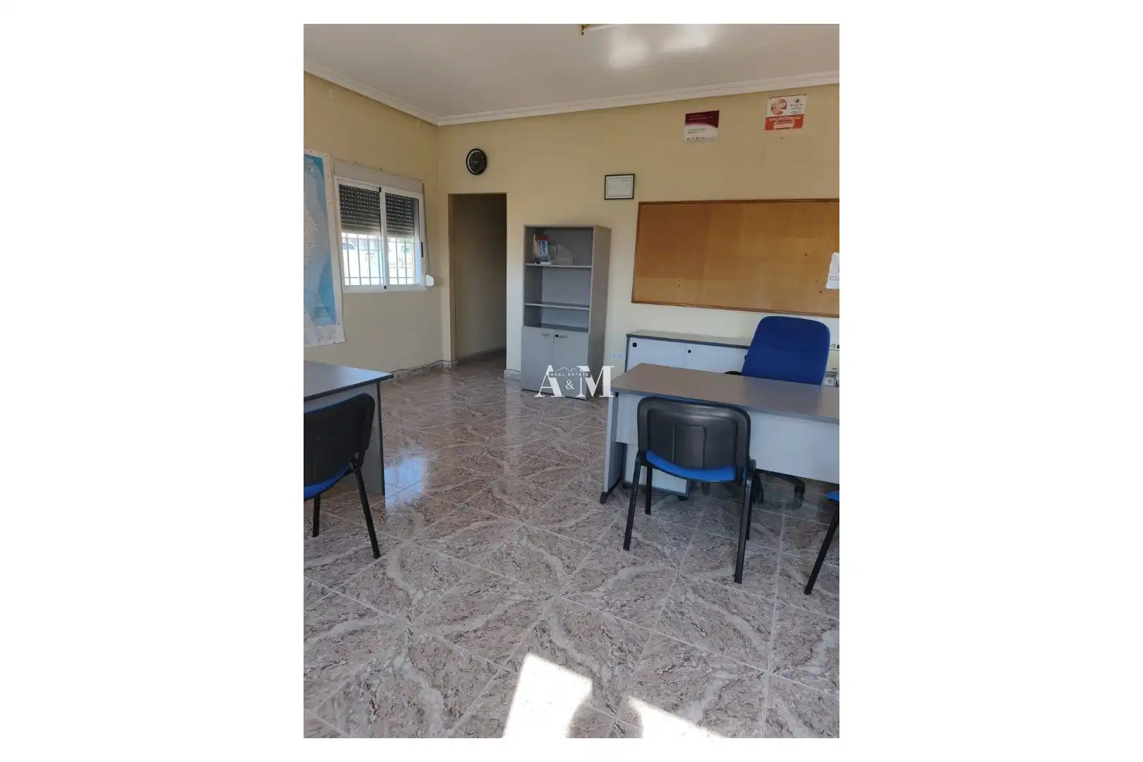 Büro zur Miete in Playa de los Locos