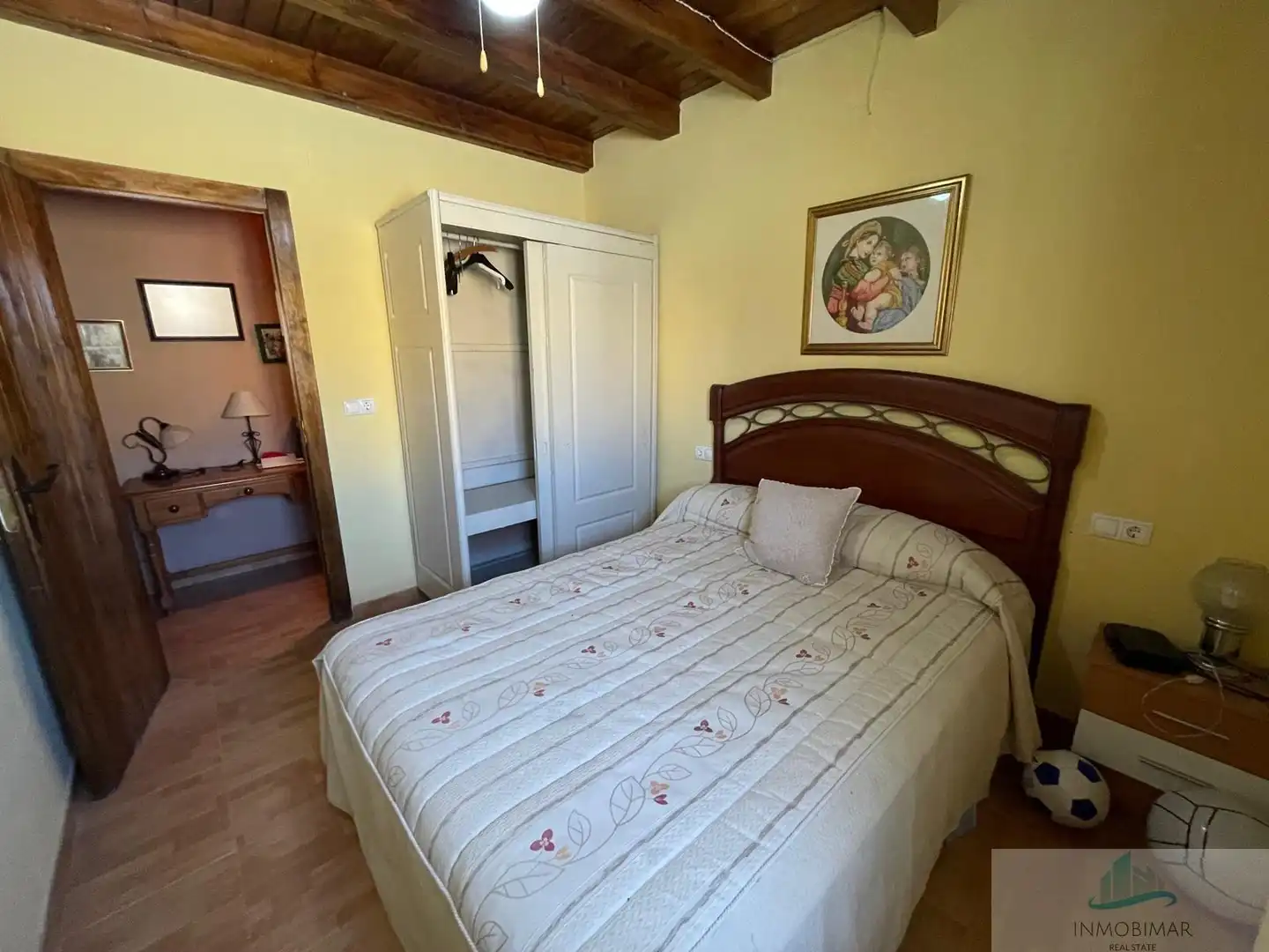 Dormitori de Finca rústica en venda en Motril amb Terrassa i Piscina