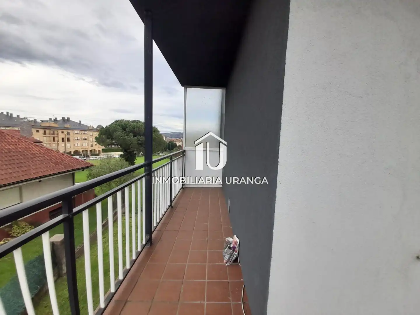 Terrassa de Pis en venda en Bárcena de Cicero amb Calefacció, Terrassa i Moblat