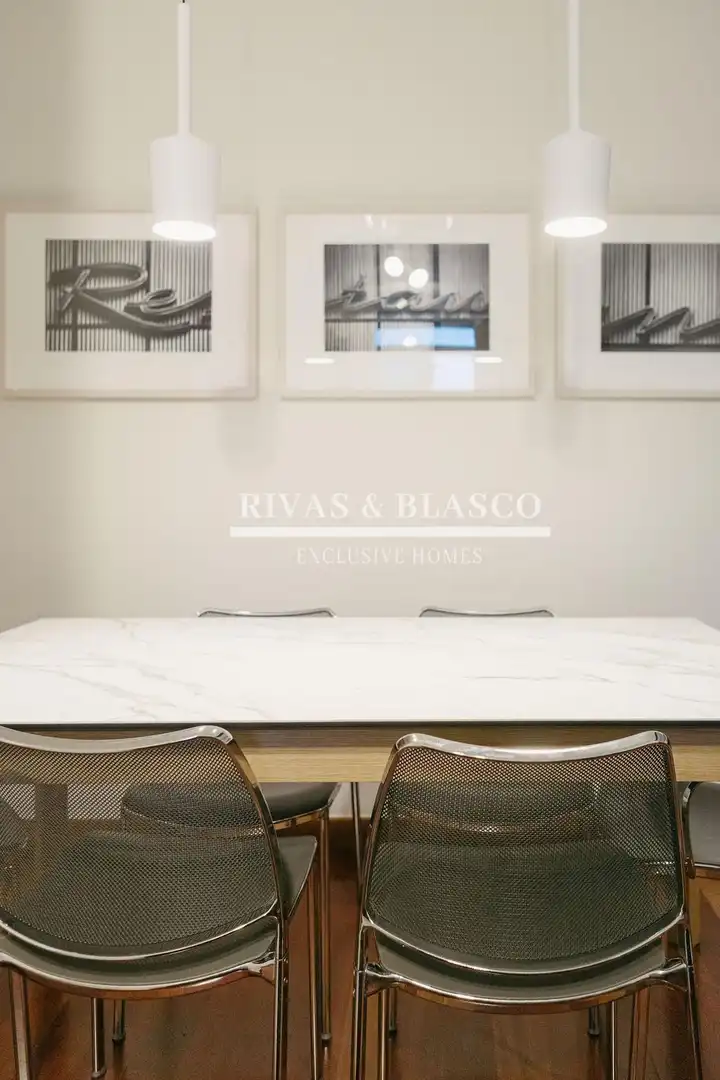 Menjador de Apartament de lloguer en Donostia - San Sebastián  amb Aire condicionat, Calefacció i Moblat