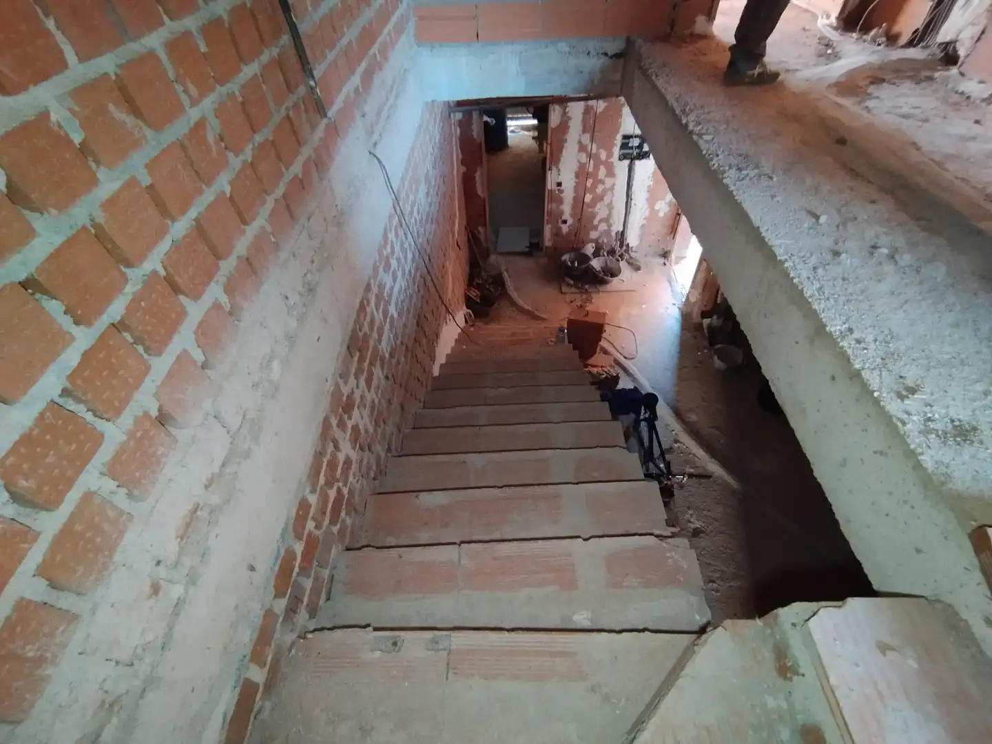 Casa adosada en venda en Tomelloso amb Terrassa