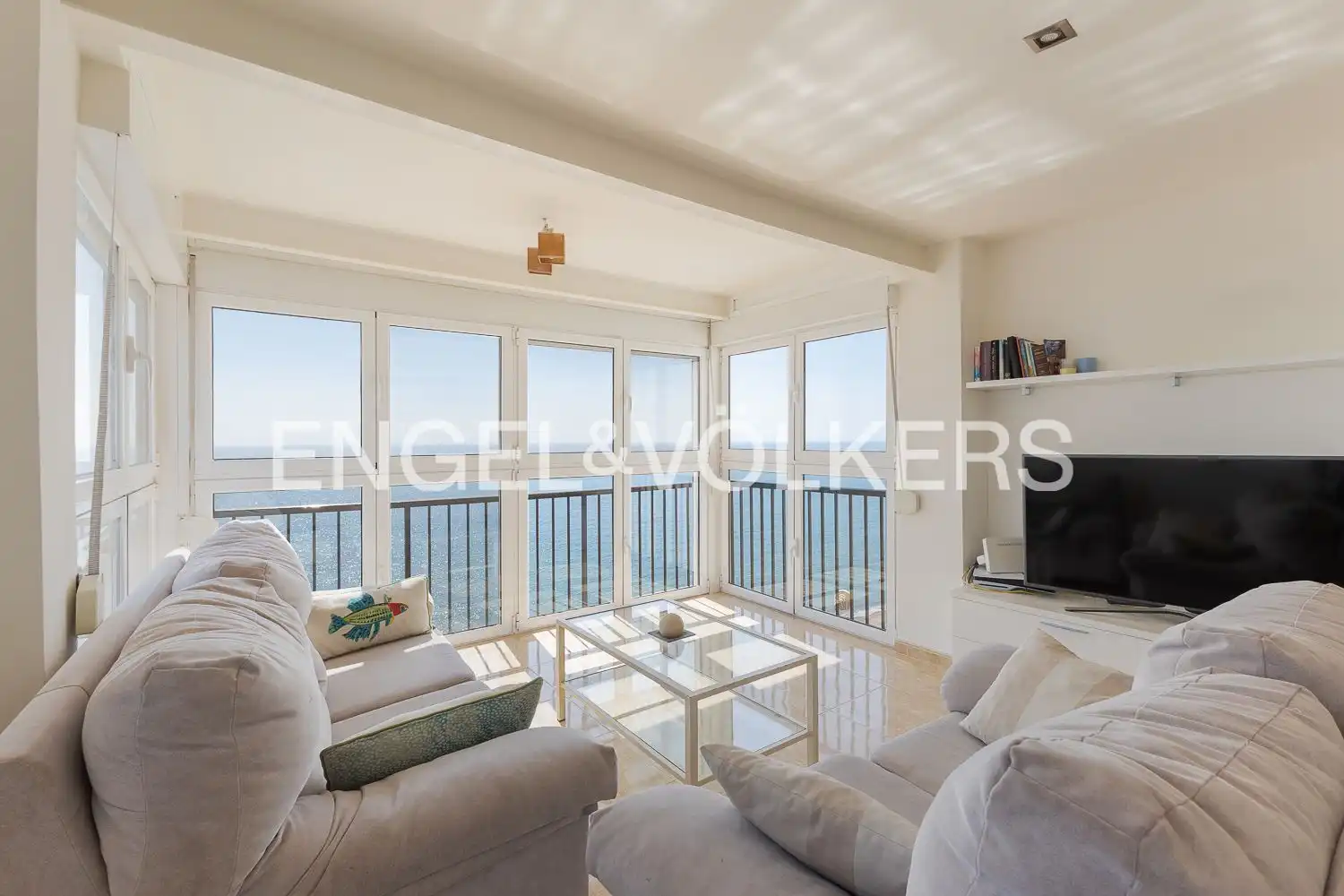 Living room of Flat for rent in El Puig de Santa Maria  with Heating, Terrace and Swimming Pool