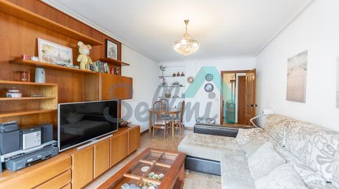 Photo 4 of Flat for rent in Quin el Pescador, HUCA - La Cadellada, Oviedo