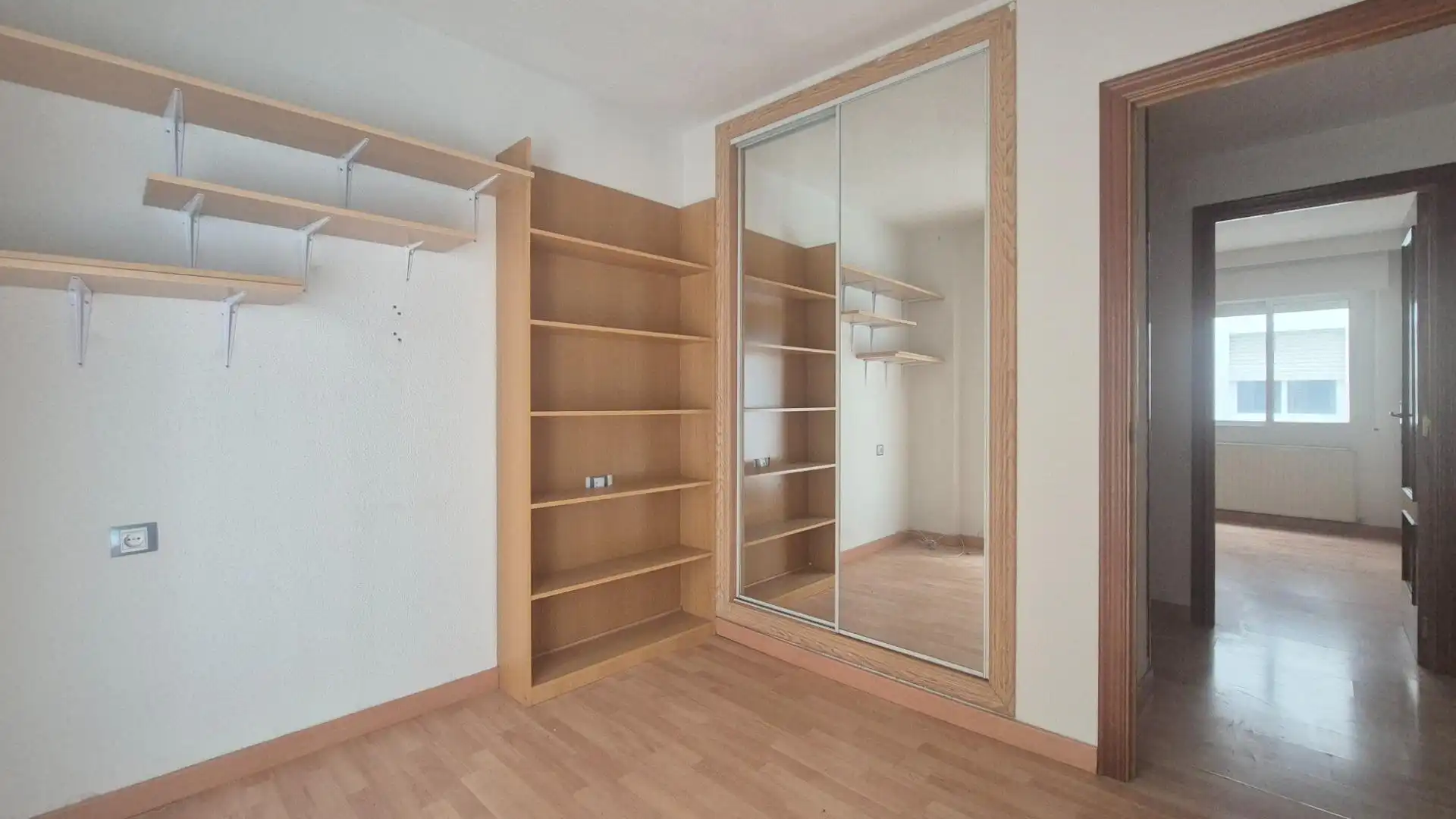 Habitación de Piso en venta en Béjar con Calefacción y Balcón