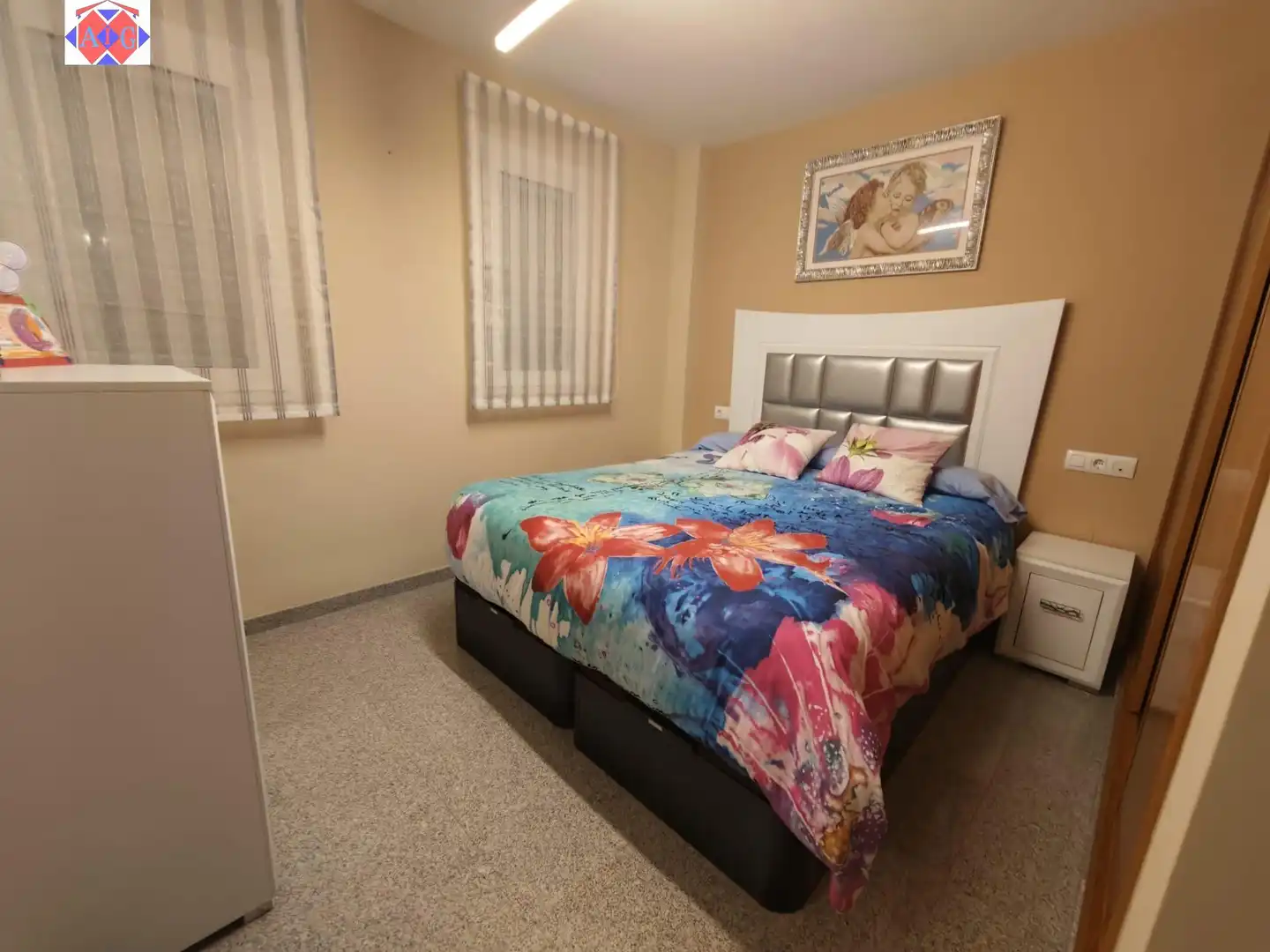 Schlafzimmer von Dachboden zum Verkauf in Lújar mit Klimaanlage, Terrasse und Möbliert