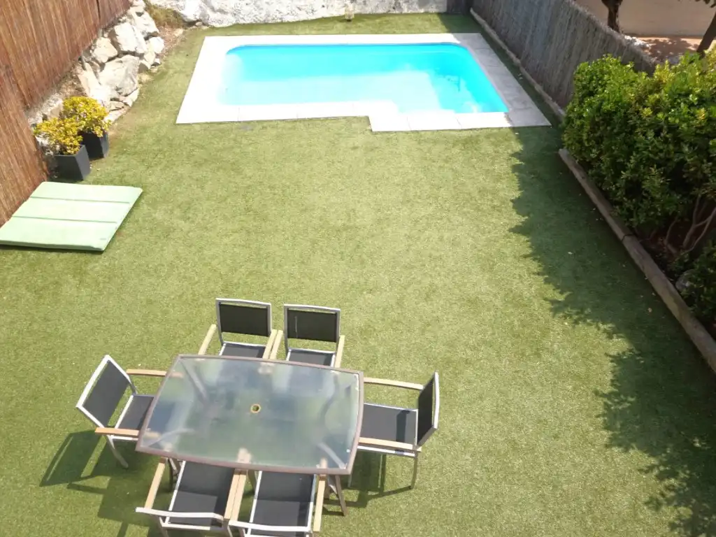 Piscina de Casa o chalet en venta en Pineda de Mar