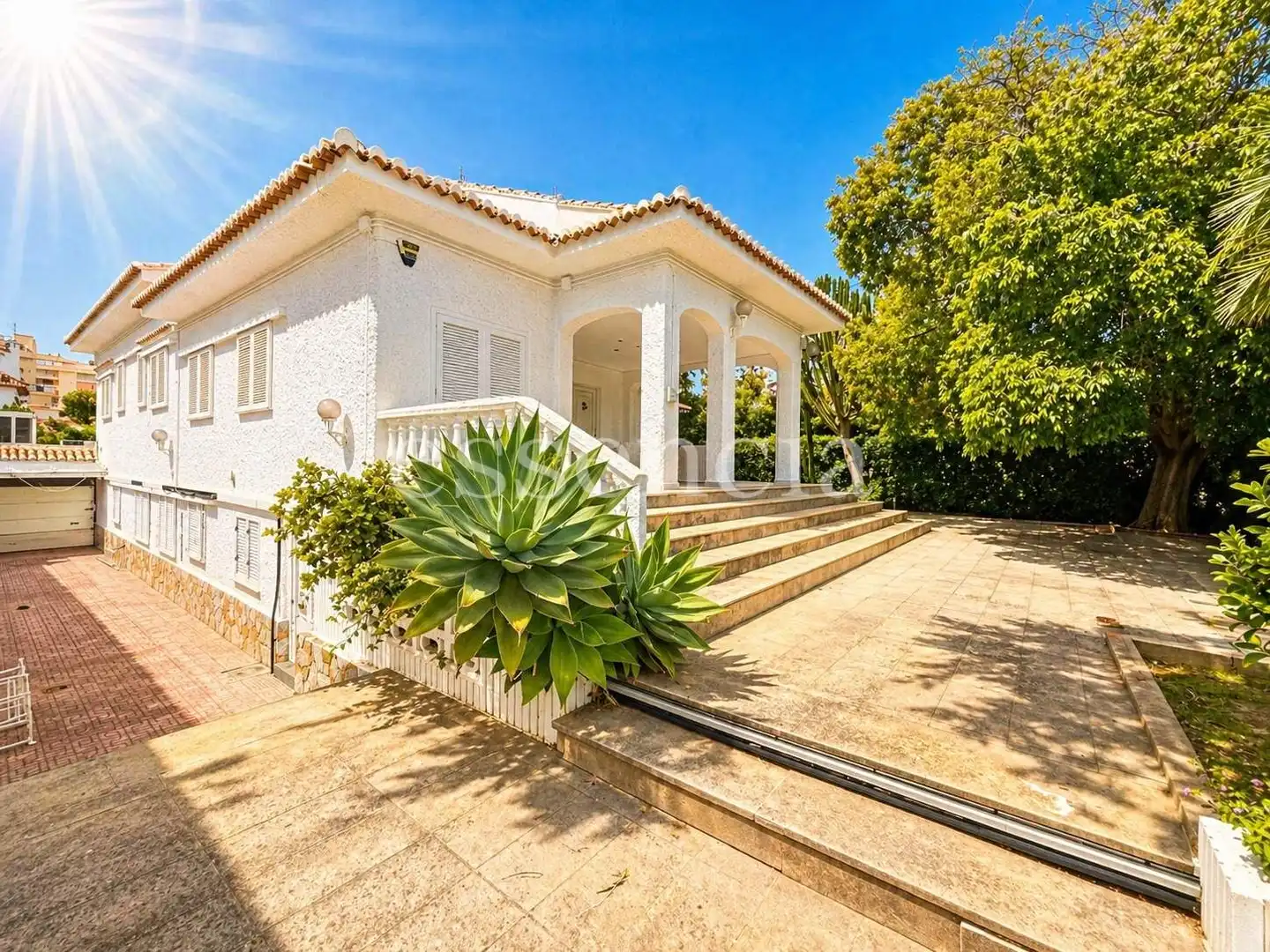Exterior view of Houses for sale in Gandia  with Terrace, Swimming Pool and Balcony