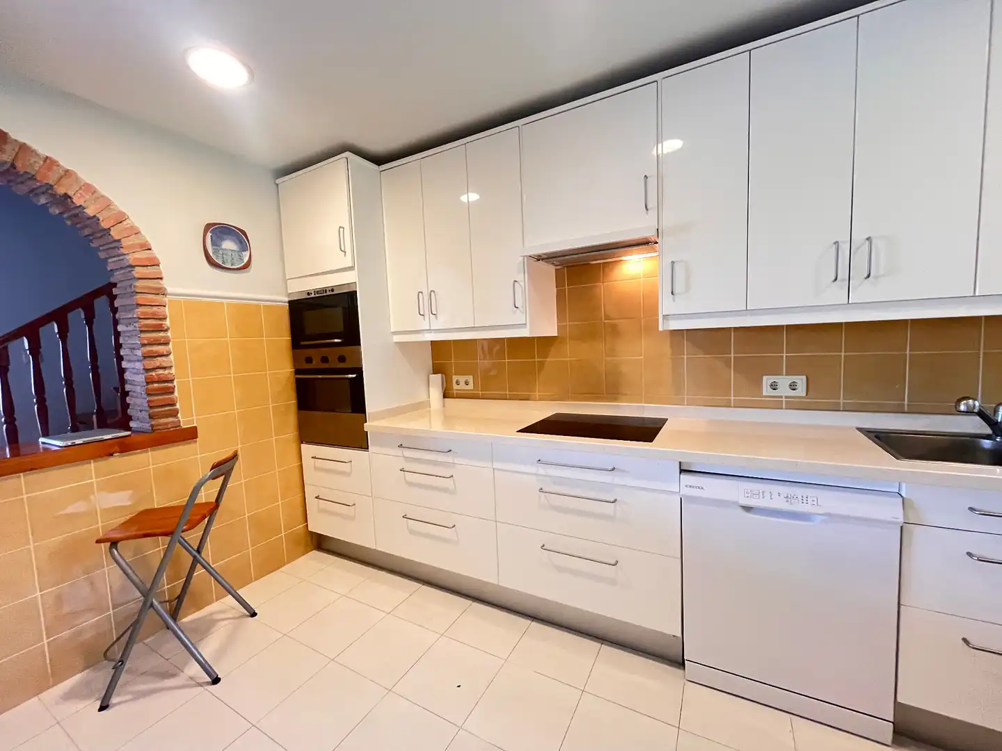 Küche von Maisonette zur Miete in Marbella mit Klimaanlage, Terrasse und Möbliert
