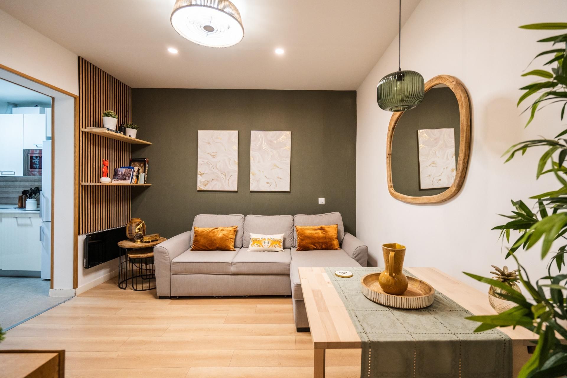 Living room of Flat to rent in  Madrid Capital  with Air Conditioner and Heating