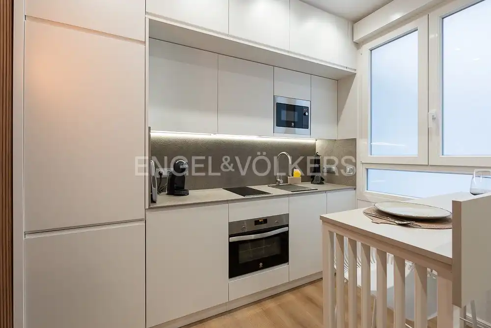Wohnung zur Miete in Av. del Marqués de Sotelo, Sant Francesc