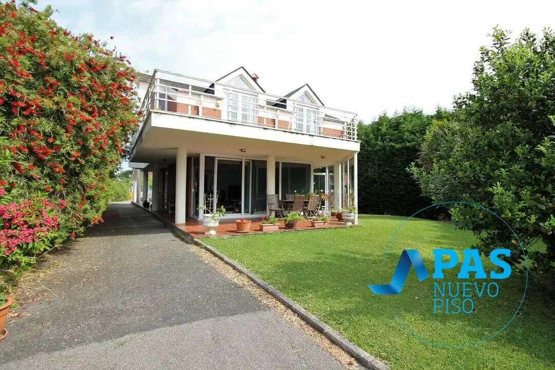 Exterior view of Houses for sale in Santander  with Heating, Private garden and Terrace