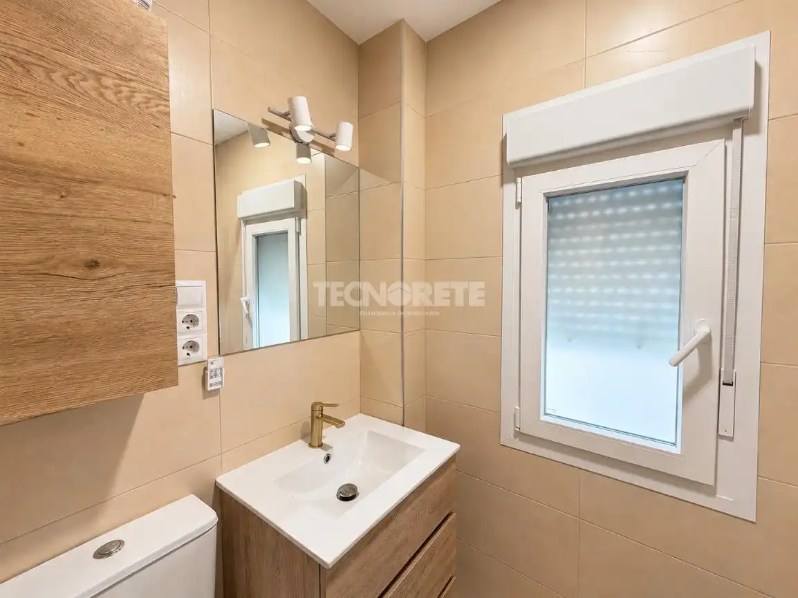 Baño de Piso en venta en Carabanchel