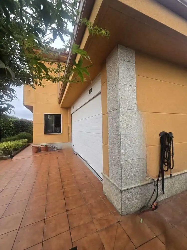 Casa con piscina en venta en A Malata - Catabois - Ciudad Jardín, imagen 26