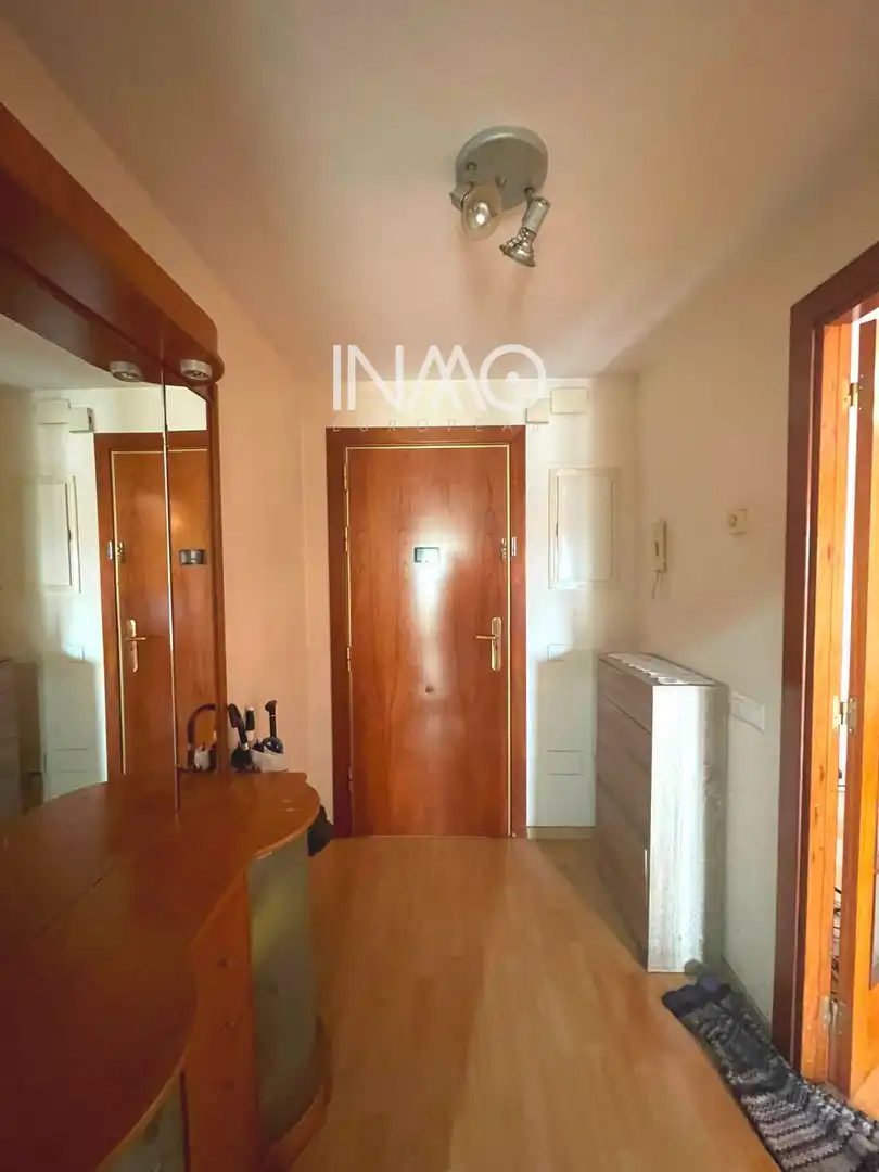 Maisonette zum Verkauf in Rubí mit Klimaanlage, Heizung und Terrasse