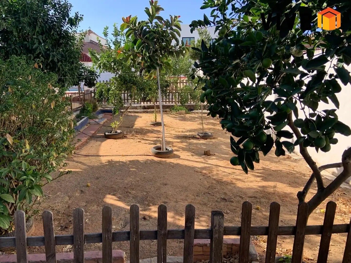 Detached homes for sale in Mairena del Aljarafe  with Air Conditioner, Heating and Private garden